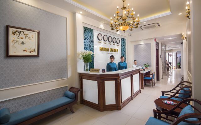 Holiday Emerald Hotel