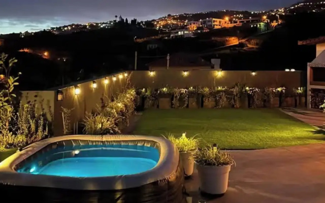 Miguel's Seaview Corner