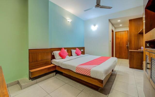 OYO 18529 Hallmark Inn Jubilee Hills