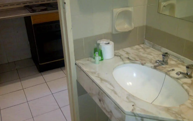 Seaboard Hotel & Holiday Apartments
