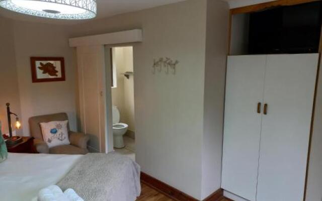 Woodleigh Guest Lodge