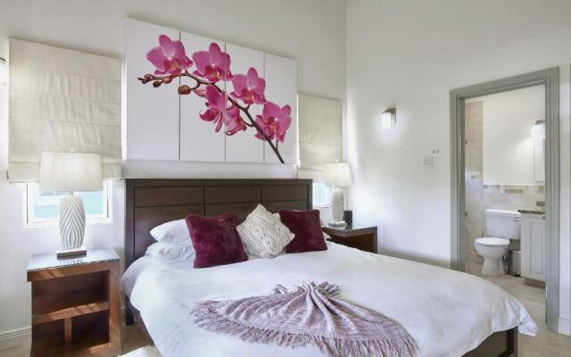 This Property in Centrally Located in a Quiet Residential Neighbourhood