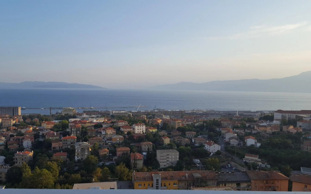 Sunny Kvarner Apartment