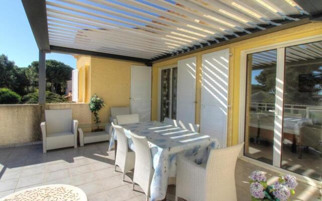 Maison Cap d'Agde, 5 pièces, 6 personnes - FR-1-607-26
