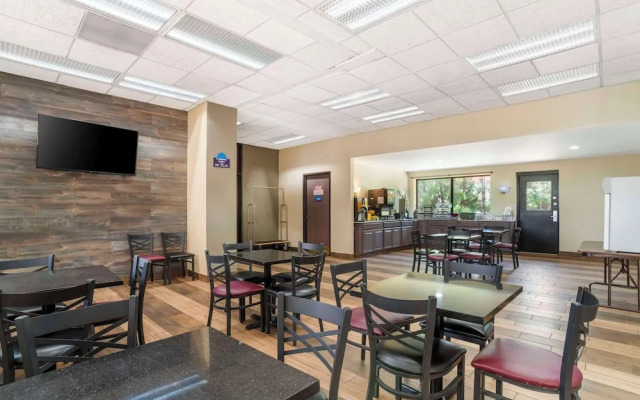 Quality Inn near Speedway