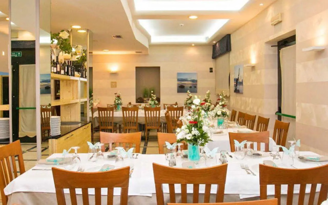 Hotel Lo Squalo