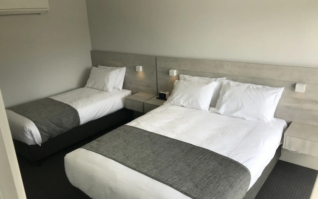 Seabrook Hotel