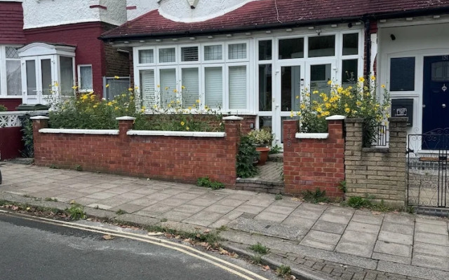 Wavertree House