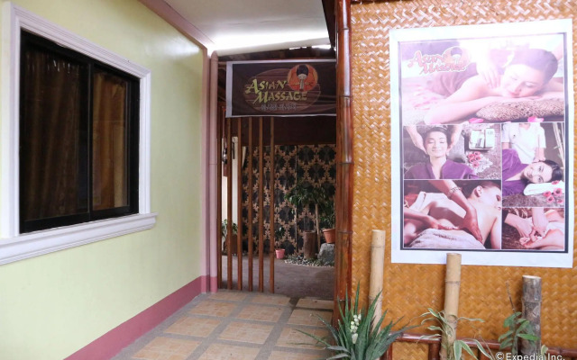 Tia Mer's Guest House