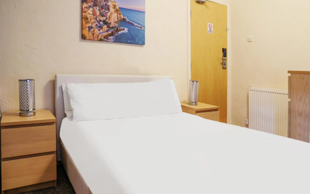 The Shores Hotel, Central Blackpool