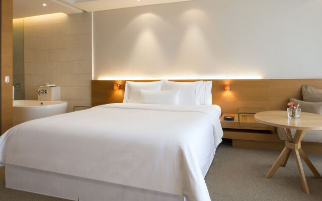 The Westin Mumbai Garden City