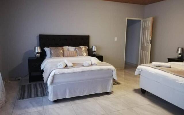 Tuvawa Luxury Suites
