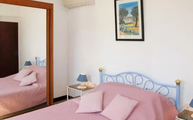 Holiday Home La Pitchoune - SFP100