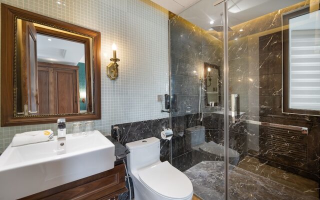 La Belle Vie Boutique Hotel