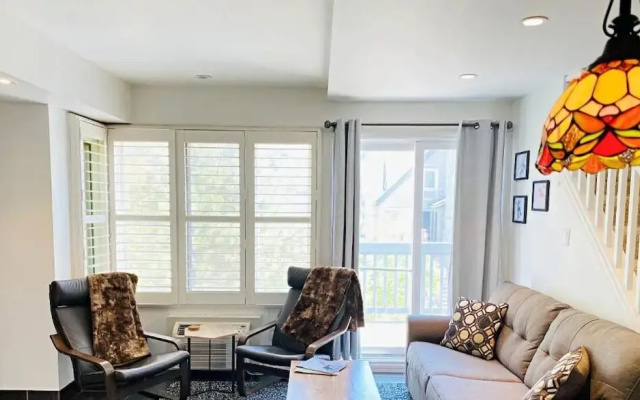 Blue Mountain Suites
