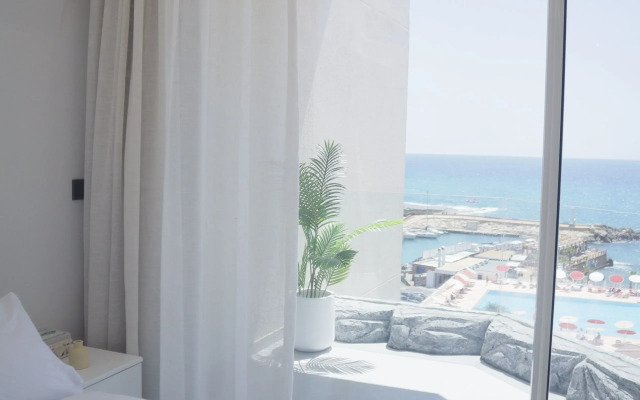 Aqualand Hotel & Resort