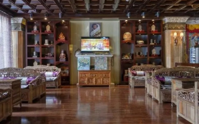 Xueyu Tiantang International Hotel