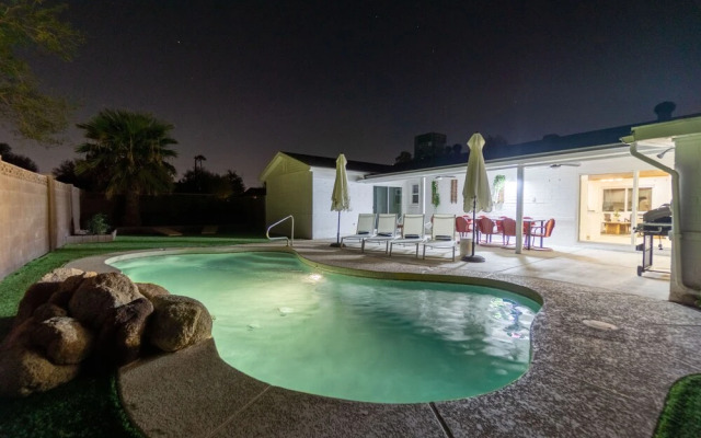 Chuparosa by Avantstay Phoenix/scottsdale Home + Backyard Pool
