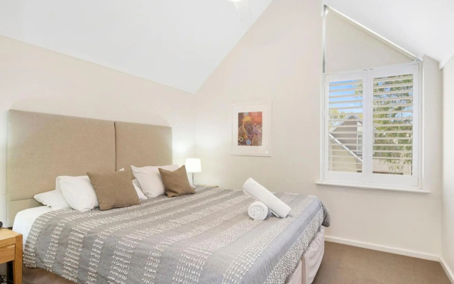 Escape to 64 at Cape View Resort – Guest Rooms – Busselton