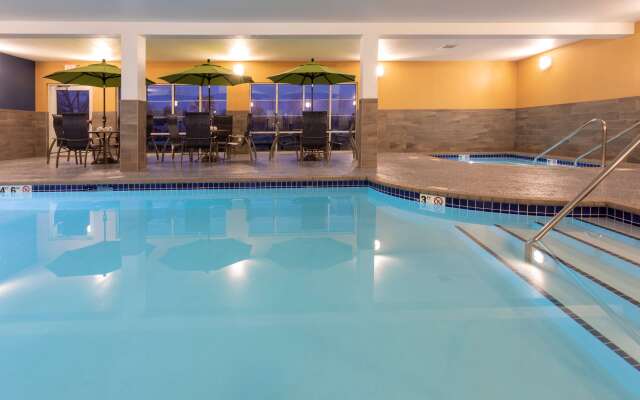 Grandstay Hotel and Suites Milbank