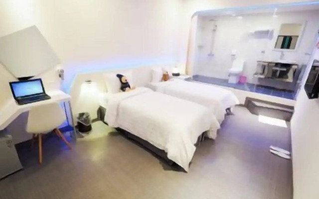 Galaxia Business Hotel