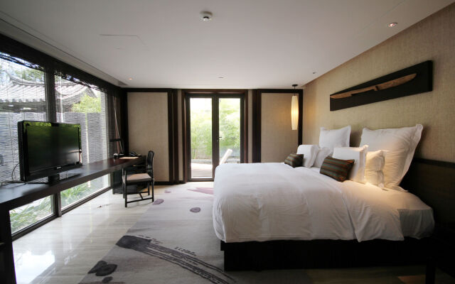 Pullman Lijiang Resort and Spa