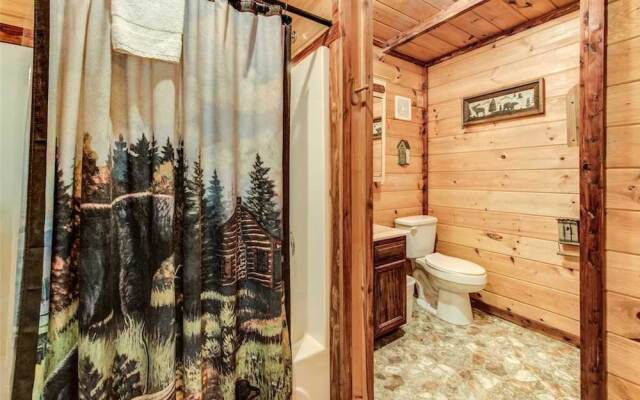 Whispering Secrets - One Bedroom Cabin