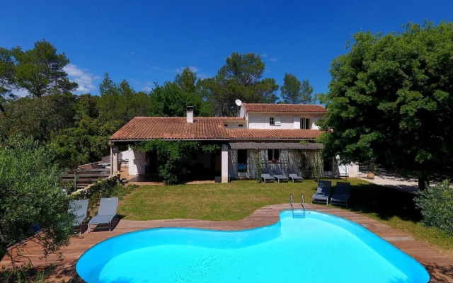Holiday Home in Lorgues With Private Pool