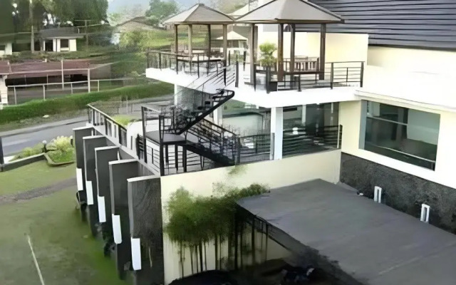 Hotel Bintang Tawangmangu