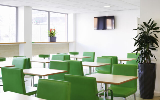 Ibis Budget Newport