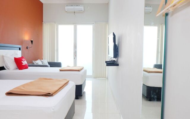 Zen Rooms Anjani Galaxy Mall Syariah - Hostel