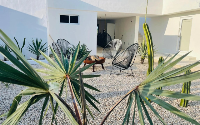 Casa en primera linea de playa con alberca