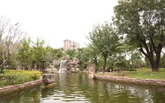 Derun Conference Center