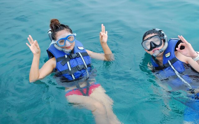 Arena Island Resort