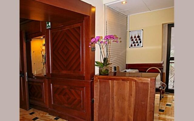 CaLucatello TownHouse