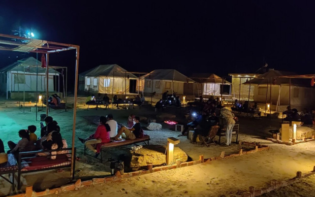 Savi Camps