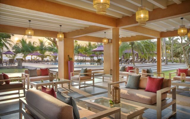 Курортный отель Avani Kalutara Resort