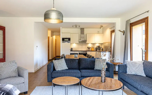 Luxurious apartment with two bathrooms and terrace