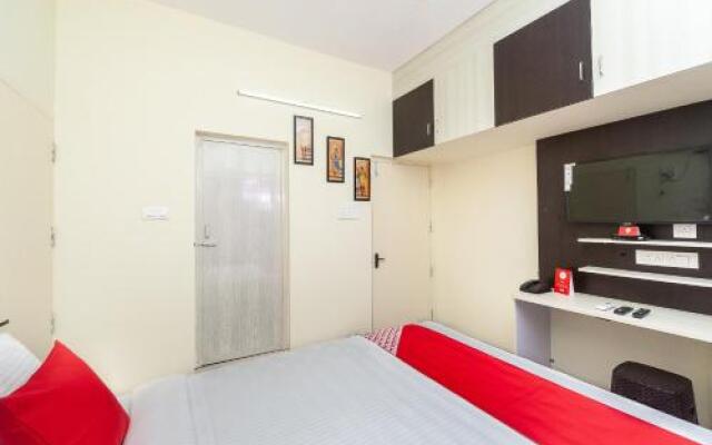 OYO 28658 The Swarg Residence