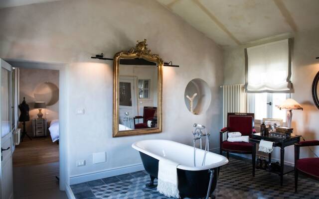 Villa with pool and SPA in Langhe