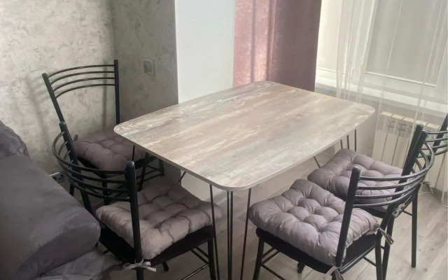 Apartments on Sovetskaya street 123k1