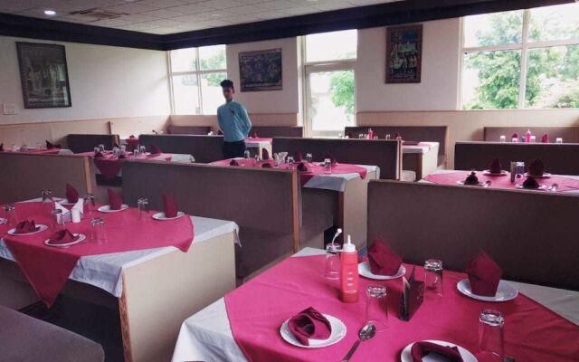 Antariksh Hotel & Resorts