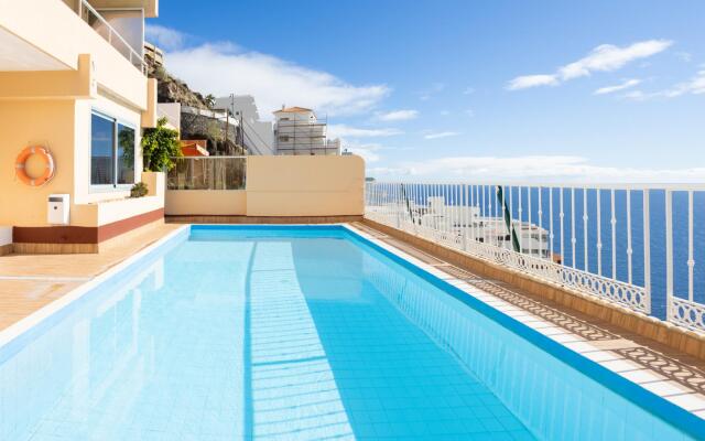 Home2Book Amazing Sea Views, Terrace & Pool