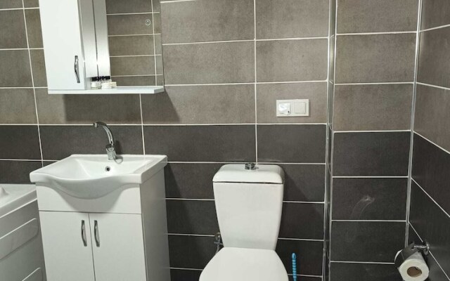 White Crown Apartman ve Yaşam Merkezi