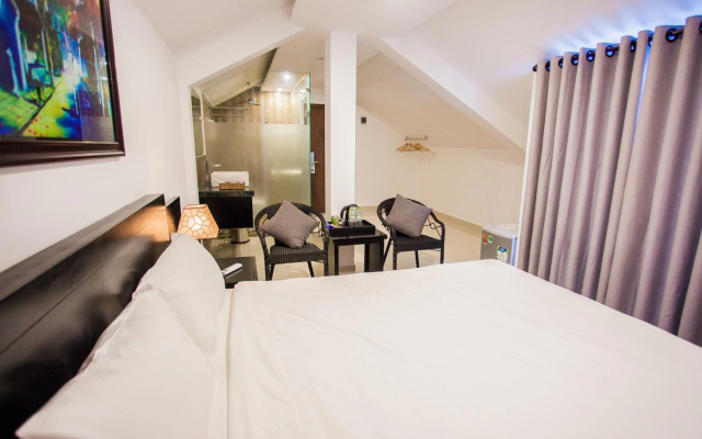 Riverside White House Boutique Hotel – Guest Rooms – Da Nang
