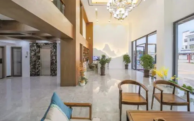 Heyuan Qingxuan Apartment