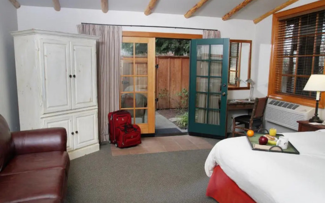 The Lodge at Riverside