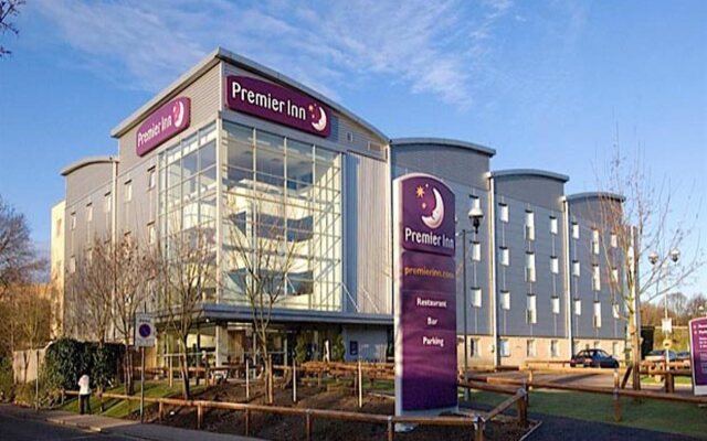 Premier Inn Watford Central