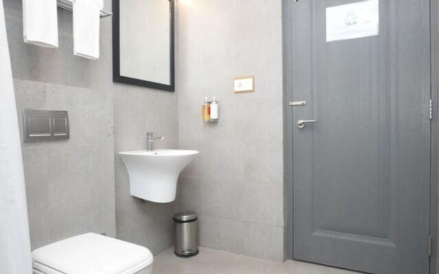 Transit Manyata by Staytrendz