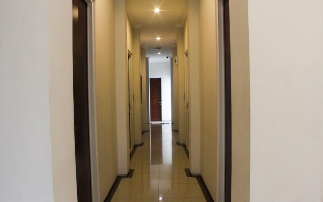 ZEN Rooms Kuningan Anggrek